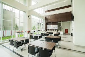 Restaurace v ubytování Amaris Hotel Fachrudin – Tanah Abang