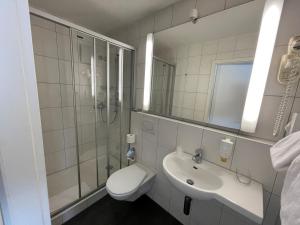 Koupelna v ubytování Airporthotel Grenchen