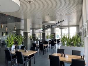 Restaurace v ubytování Airporthotel Grenchen