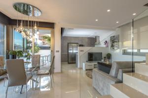 Kuchyň nebo kuchyňský kout v ubytování 3061 Villa DALI