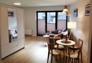 Posedenie v ubytovaní Apartament nad morzem KOŁO BRZEGU