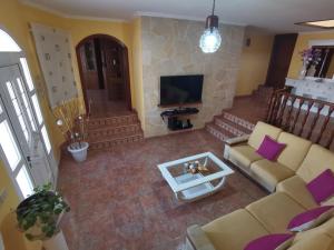 Χώρος καθιστικού στο Casa LA GUALJAMA Tesejerague