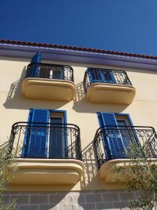 A balcony or terrace at Hotel Mayarí Boutique Hotel