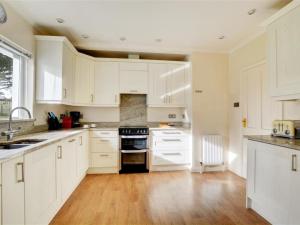 Gallery image of Holiday Home Trevose estate by Interhome in St Merryn