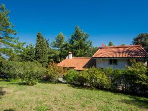 Vonkajšia záhrada v ubytovaní Villa La Casa Vivente by Interhome
