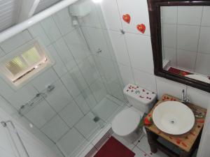Et badeværelse på Pousada Villa Maria