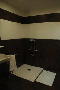 A bathroom at Canadina 2