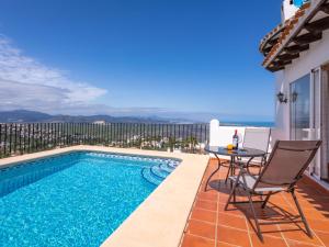 Bazén v ubytovaní Holiday Home Villa Jana by Interhome alebo v jeho blízkosti