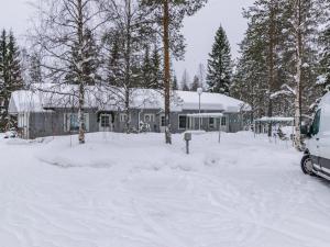 Holiday Home Kotipaljakka b6 by Interhome v zimě