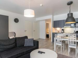 Kuchyň nebo kuchyňský kout v ubytování Holiday Home Skivillas paljakka 3- - 2 bedrooms by Interhome