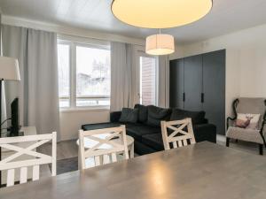 Posezení v ubytování Holiday Home Skivillas paljakka 3- - 2 bedrooms by Interhome