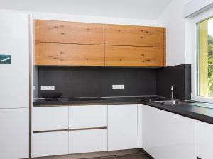 A kitchen or kitchenette at Holiday Home Francois by Interhome