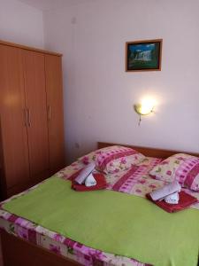 Fotografie z fotogalerie ubytování Apartments "Sun-sea" v Rabu + 30 fotografií