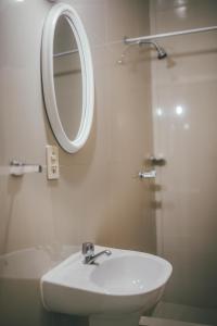 ห้องน้ำของ Hotel Excalibur