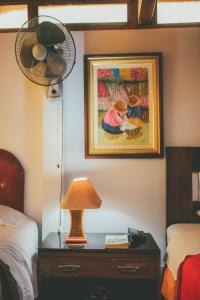 Ένα ή περισσότερα κρεβάτια σε δωμάτιο στο Hotel Excalibur