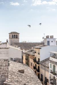 Výhľad na mesto Palma de Mallorca alebo výhľad na mesto priamo z hotela