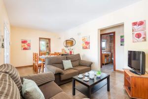 TV a/nebo společenská místnost v ubytování Villa Siena by Villa Plus