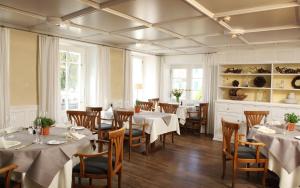 Ресторан / й інші заклади харчування у Hotel Hirschen am See