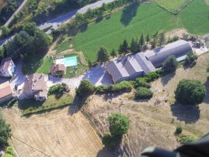 Pohľad z vtáčej perspektívy na ubytovanie Borgo Di Cortolla