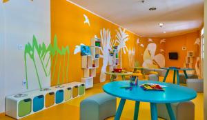 Dětský klub v ubytování Almyra Resort