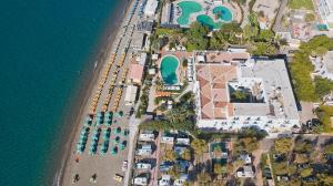an aerial view of the beach and the water at Hotel Parco Smeraldo Terme in Ischia