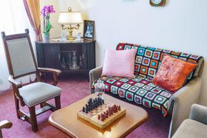 Posezení v ubytování Tante ALMA's Kölner Hotel