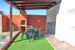 Patio nebo venkovní prostory v ubytování Chalet Brenes Sol