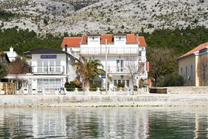 Fotografie z fotogalerie ubytování Villa Fontana v destinaci Starigrad-Paklenica