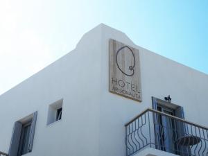 Certificato, attestato, insegna o altro documento esposto da Argonauta Hotel
