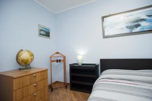 Posteľ alebo postele v izbe v ubytovaní Bilocale Silvia con vista mare - Goelba