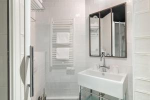 Vonios kambarys apgyvendinimo įstaigoje Hotel So’Co by Happyculture