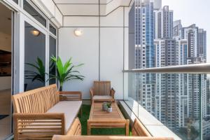 Gallery image of New Large Apartment with Downtown View in Dubai