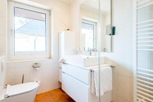 Koupelna v ubytování Terpstich 50 Whg 2 + 16 fotografií