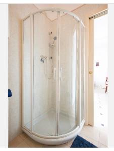 Et badeværelse på Riva dei fiori + 32 billeder