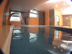 The swimming pool at or close to La Traina