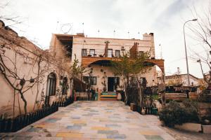 Budova, kde se penzion – hostinec nachází