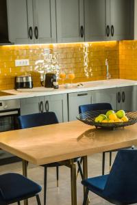 A kitchen or kitchenette at Villa JOYANA