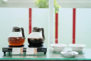 Kemudahan buat kopi dan teh di Amaris Hotel Slipi