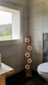 CŒUR VERT ökologisch mit viel Ambiente für Seelen-Wellness的一间浴室