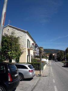 Photo de la galerie de l'établissement La Lupinella Apartment, à Sirolo