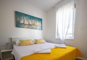 Postel nebo postele na pokoji v ubytování Boutique La Perla with private pool + 26 fotografií