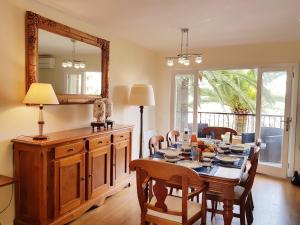 Χώρος καθιστικού στο Acogedor apartamento a 100 metros de la playa