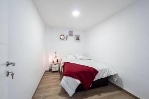 Ein Bett oder Betten in einem Zimmer der Unterkunft The rest between Picasso & Pompidou