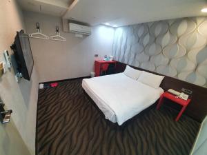 TV a/nebo společenská místnost v ubytování Funny Ximen Hotel + 37 fotografií