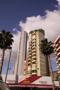 Gallery image of Apartamentos Torre Gerona in Benidorm