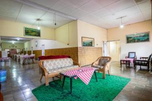 Posezení v ubytování Hotel Jogja Bukittinggi