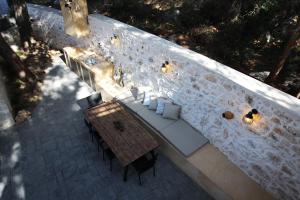 Balkón alebo terasa v ubytovaní Villa Pefka, By Hellocrete