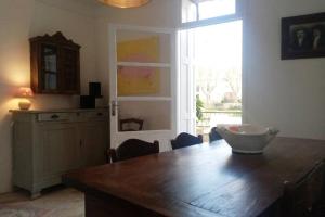 Gambar di galeri bagi Character filled house overlooking the River Cesse di Bize-Minervois