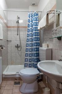 Koupelna v ubytování Hotel Porto