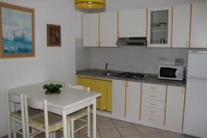 Køkken eller tekøkken på Casa Miclara appartamento -- Ortensia
